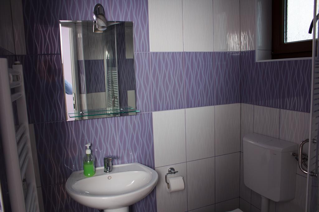 Pensiunea Viki Tău Bistra Pokój zdjęcie